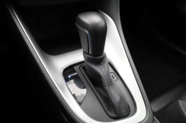 Toyota Yaris (2022) thumbnail 23