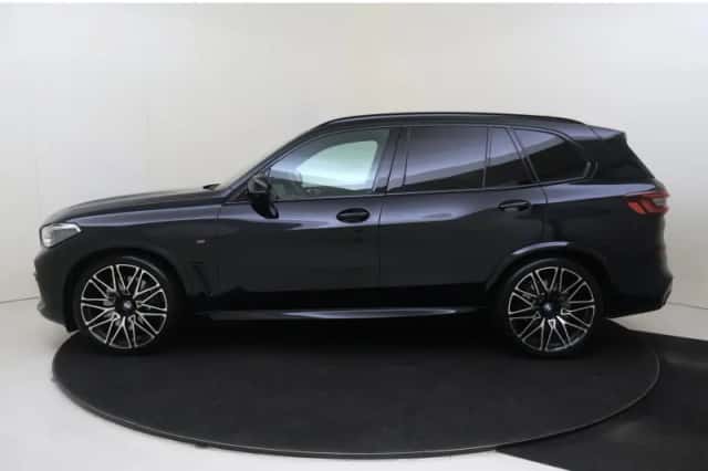 BMW X5 (2021) thumbnail 4