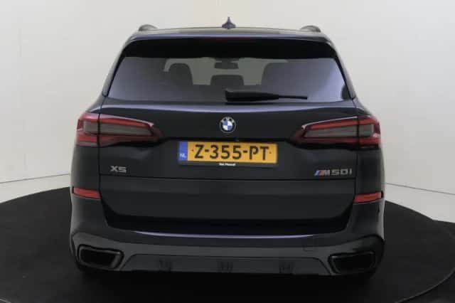 BMW X5 (2021) thumbnail 5