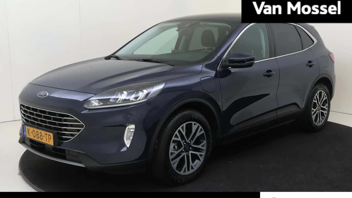 Ford Kuga (2021) — foto 1