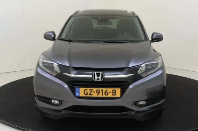 Honda HR-V (2015) thumbnail 6
