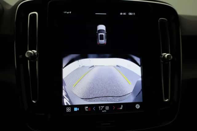 Volvo XC40 (2024) thumbnail 25