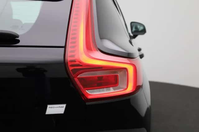 Volvo XC40 (2024) thumbnail 36