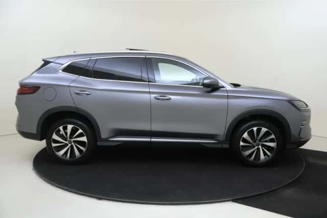 BYD Seal U (2026) thumbnail 6