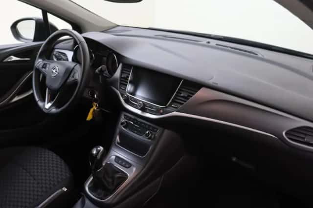 Opel Astra (2019) thumbnail 13