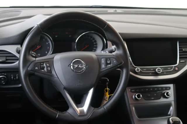 Opel Astra (2019) thumbnail 14