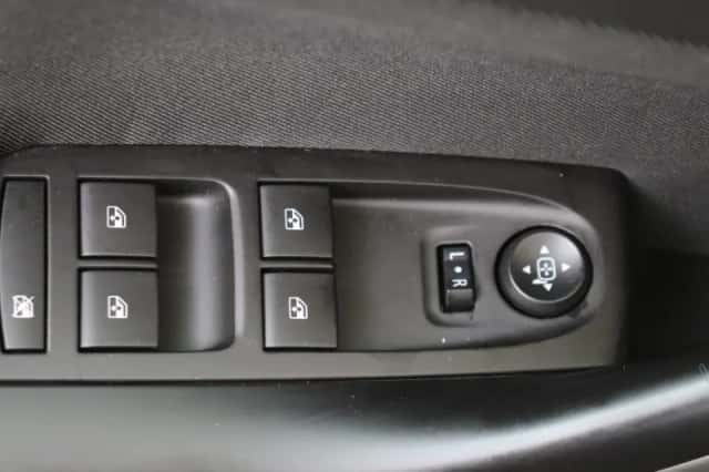 Opel Astra (2019) thumbnail 27
