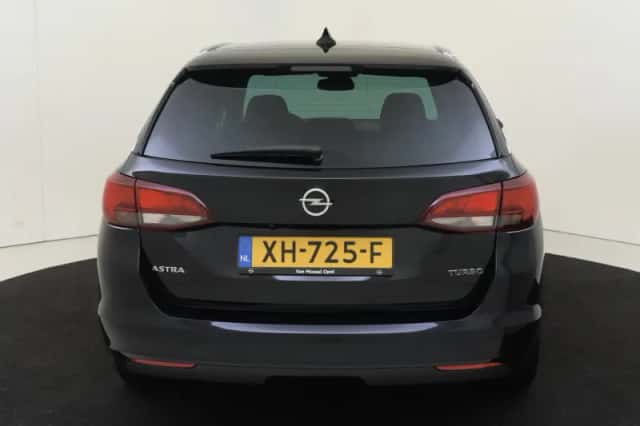 Opel Astra (2019) thumbnail 5