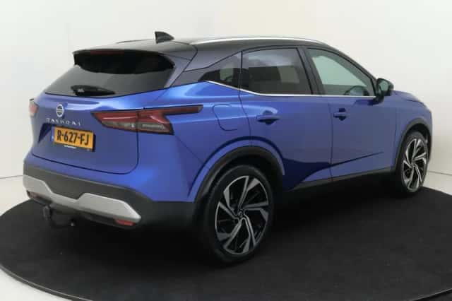 Nissan Qashqai (2022) thumbnail 4