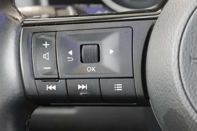 Nissan Qashqai (2022) thumbnail 17