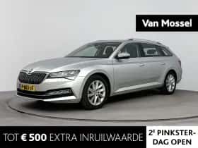 Škoda Superb (2022)
