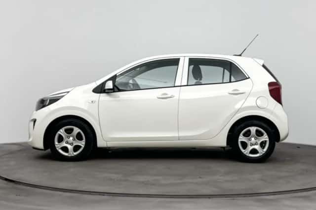Kia Picanto (2024) thumbnail 2