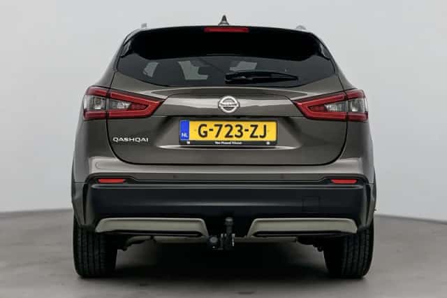 Nissan Qashqai (2020) thumbnail 3