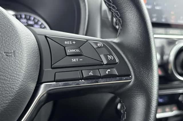 Nissan Juke (2023) thumbnail 6