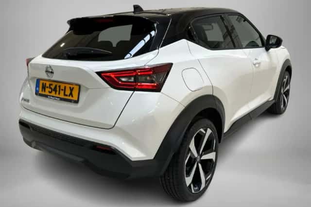 Nissan Juke (2021) thumbnail 4