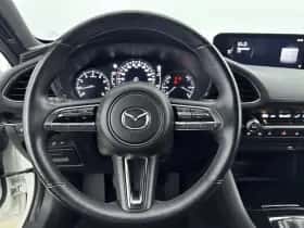 Mazda 3 (2019) thumbnail 23