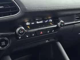 Mazda 3 (2019) thumbnail 24