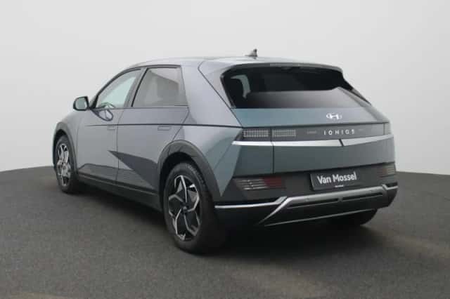 Hyundai Ioniq 5 (2024) thumbnail 2