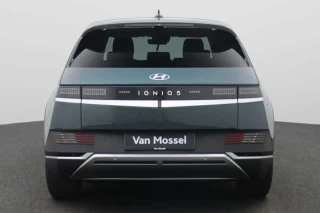 Hyundai Ioniq 5 (2024) thumbnail 5