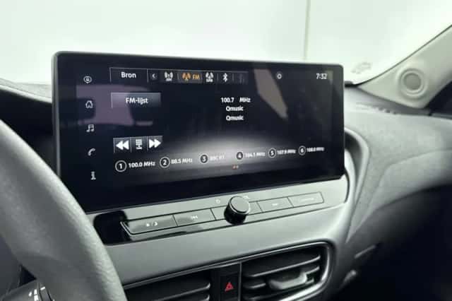Nissan Juke (2025) thumbnail 8
