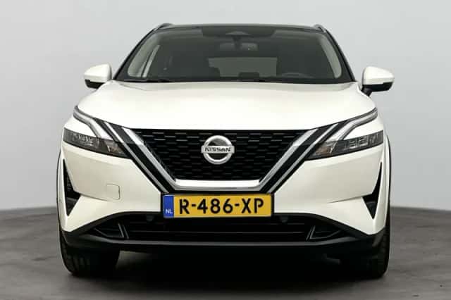 Nissan Qashqai (2022) thumbnail 5