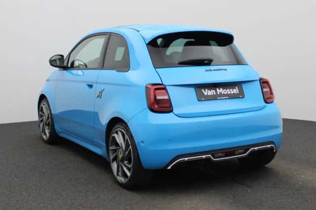 Abarth 500 (2024) thumbnail 2