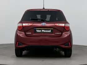 Toyota Yaris (2019) thumbnail 5