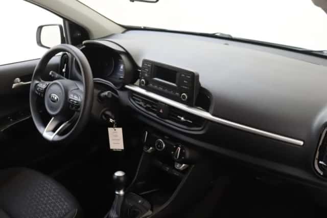 Kia Picanto (2021) thumbnail 6
