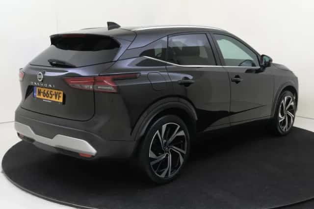 Nissan Qashqai (2022) thumbnail 5