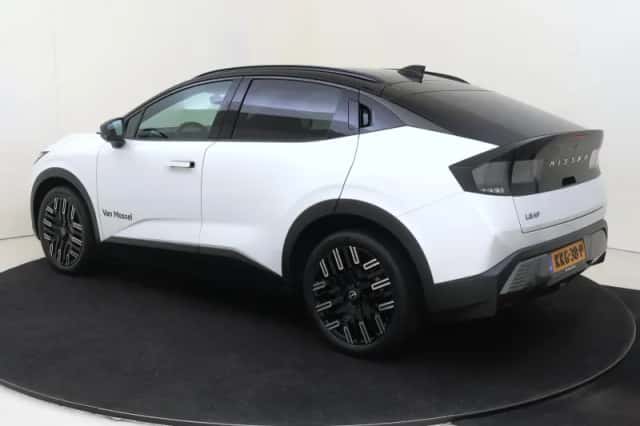 Nissan Leaf (2026) thumbnail 4