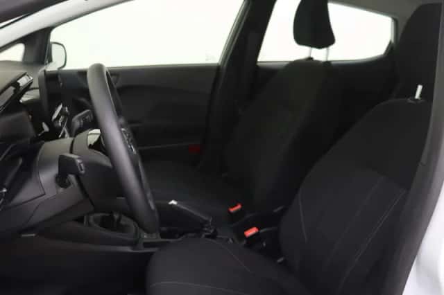 Ford Fiesta (2021) thumbnail 11
