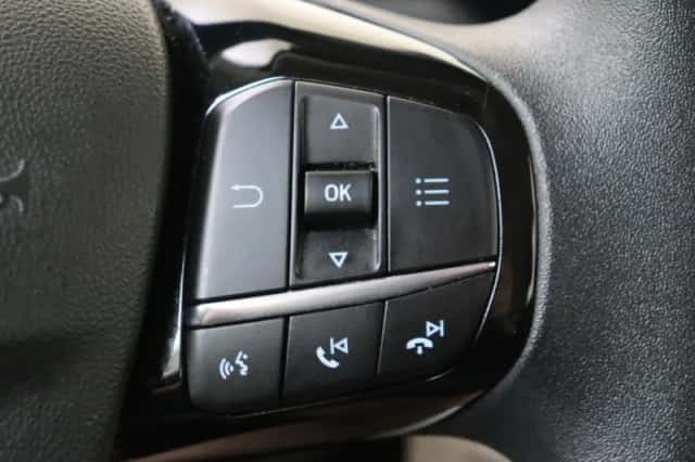 Ford Fiesta (2021) thumbnail 15