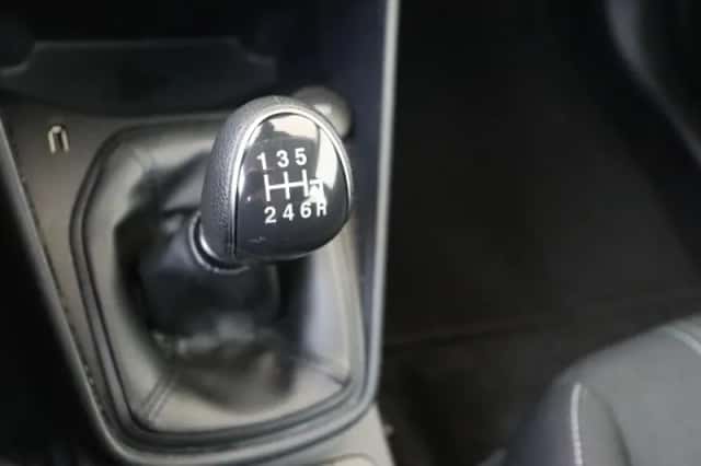 Ford Fiesta (2021) thumbnail 16