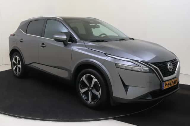 Nissan Qashqai (2022) thumbnail 3