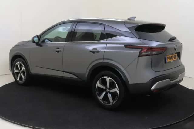 Nissan Qashqai (2022) thumbnail 4
