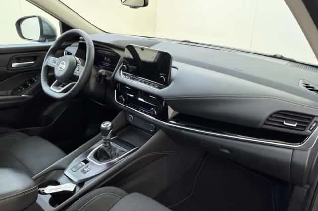 Nissan Qashqai (2022) thumbnail 6