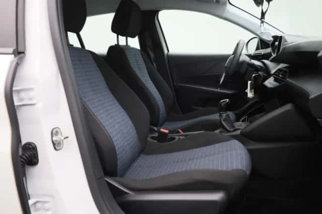 Peugeot 208 (2022) thumbnail 26