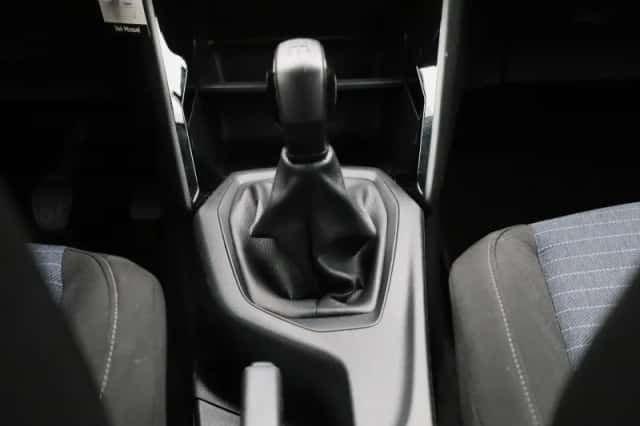 Peugeot 208 (2022) thumbnail 10