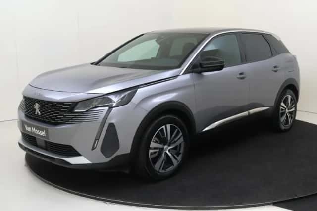 Peugeot 3008 (2024) thumbnail 1