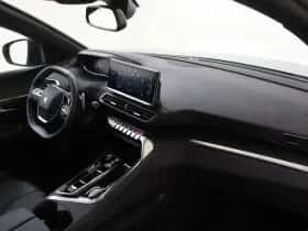 Peugeot 3008 (2024) thumbnail 8