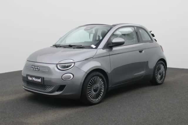 Fiat 500C (2022) thumbnail 1