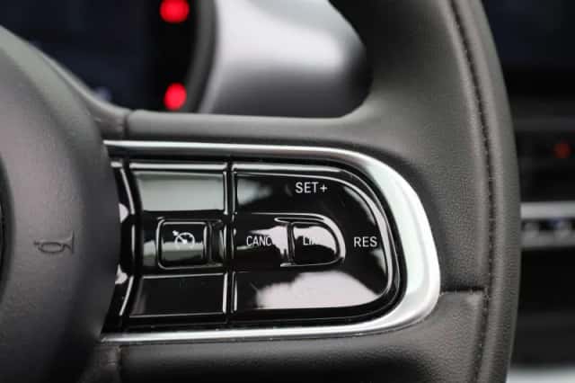 Fiat 500C (2022) thumbnail 23