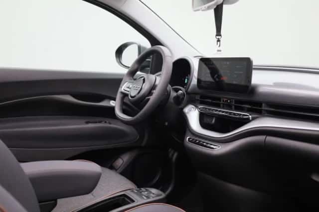 Fiat 500C (2022) thumbnail 31