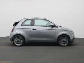 Fiat 500C (2022) thumbnail 6