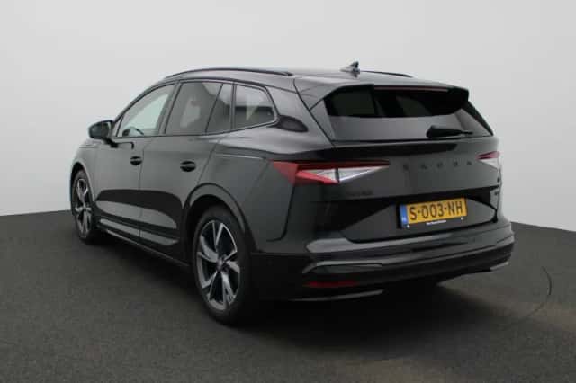 Škoda Enyaq (2023) thumbnail 2