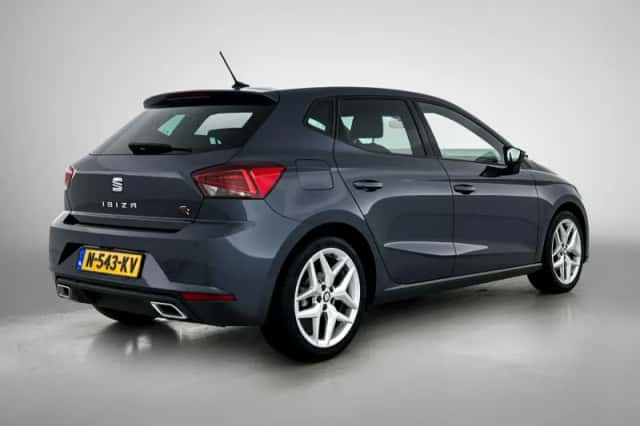 SEAT Ibiza (2021) thumbnail 4
