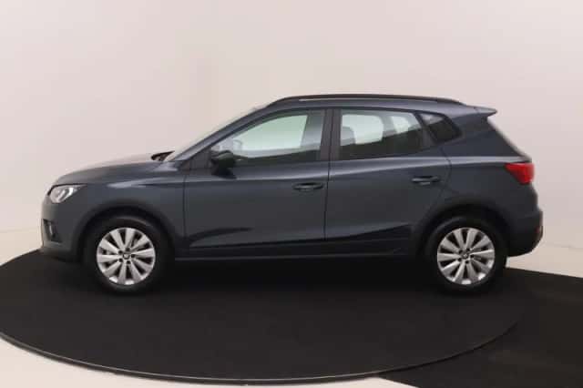 SEAT Arona (2021) thumbnail 4