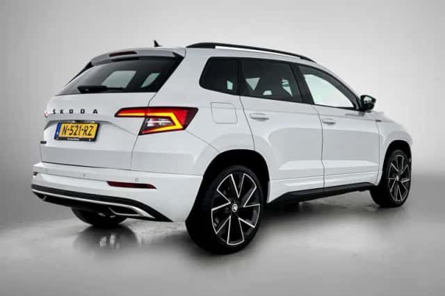 Škoda Karoq (2022) thumbnail 4