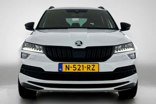 Škoda Karoq (2022) thumbnail 5