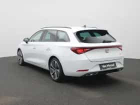 SEAT Leon (2021) thumbnail 2